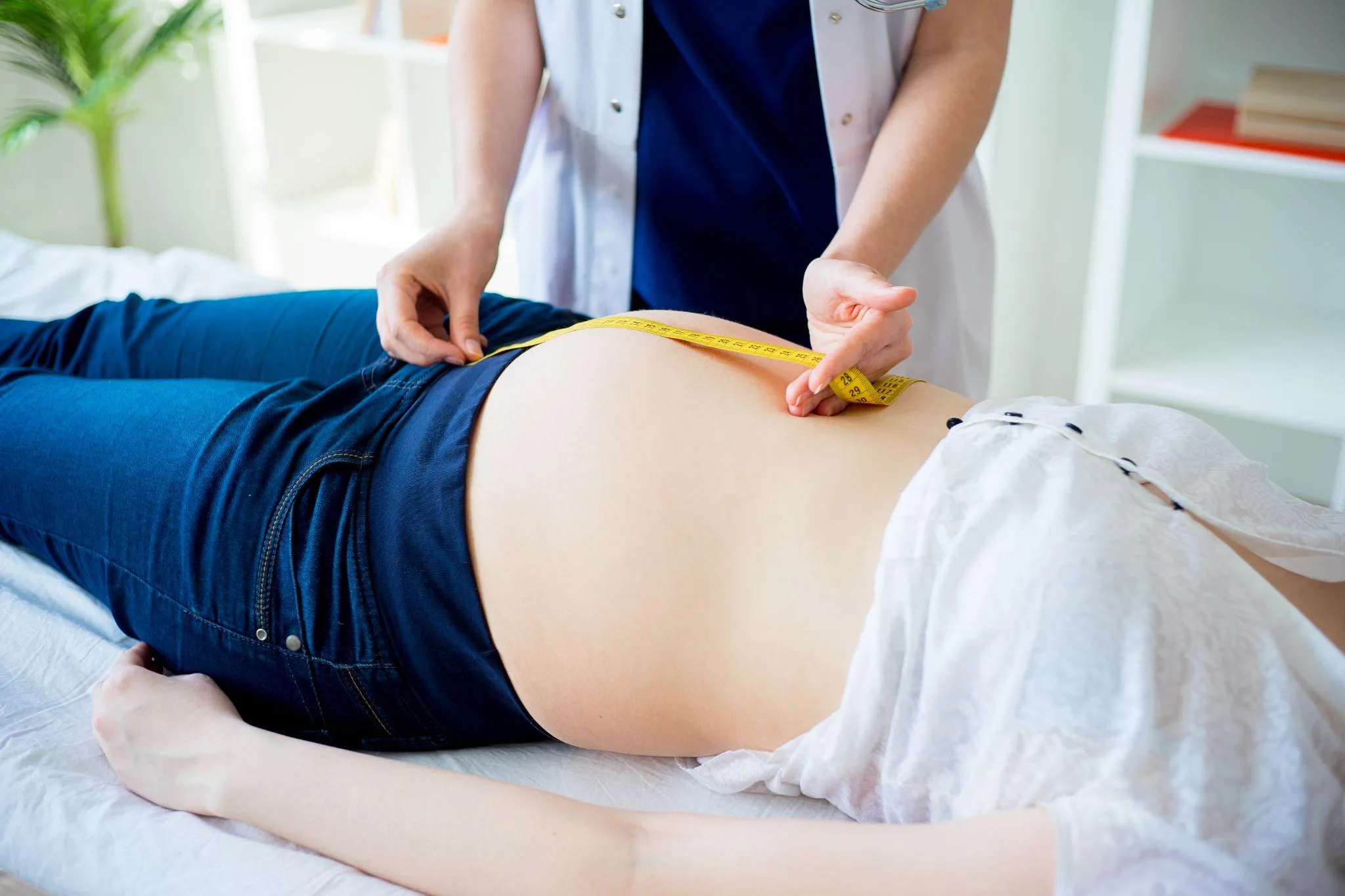 子宮底長の測定方法